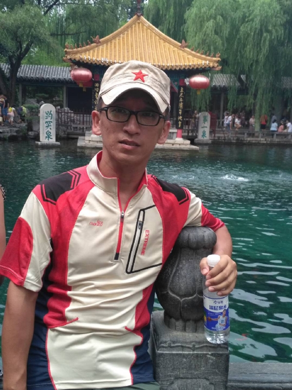 晓峰的第二张照片--宜宾相亲服务中心