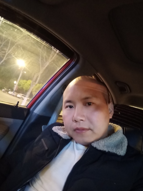 平平淡淡的第一张照片--宜宾相亲服务中心