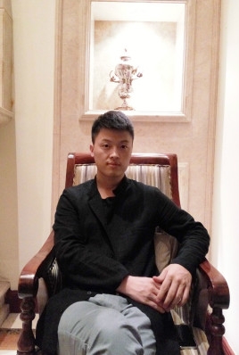 制片人杨亚林的第二张照片--宜宾相亲服务中心