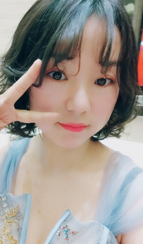 小c猫的第一张照片--宜宾相亲服务中心