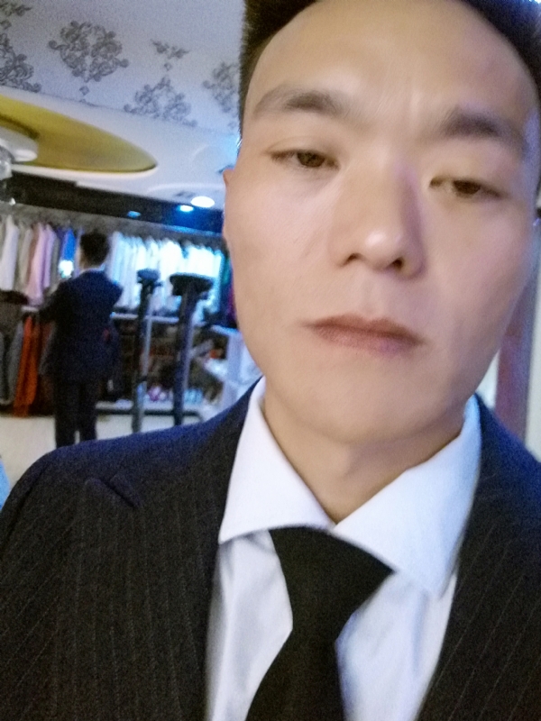 醉酒的蝴蝶的第二张照片--宜宾相亲服务中心