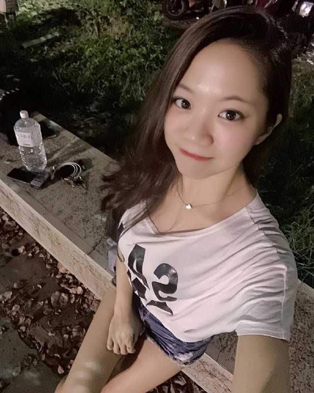 欣欣的第一张照片--宜宾相亲服务中心