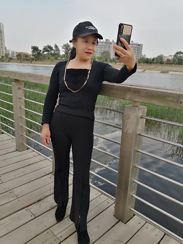 阳光你好的第四张照片--宜宾相亲服务中心