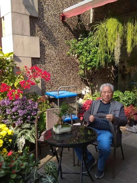 胡敬元的第二张照片--宜宾相亲服务中心