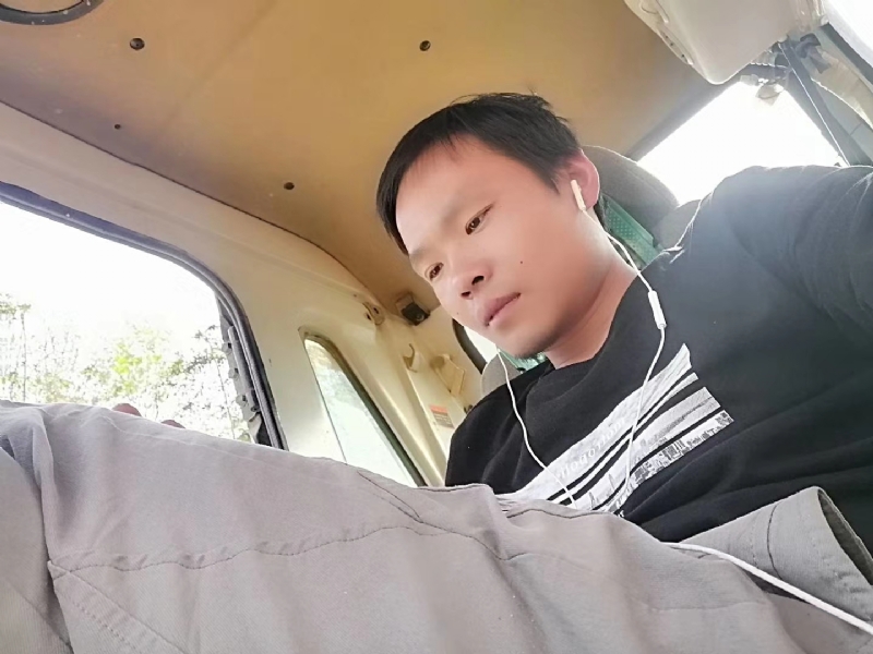夜魇的第四张照片--宜宾相亲服务中心