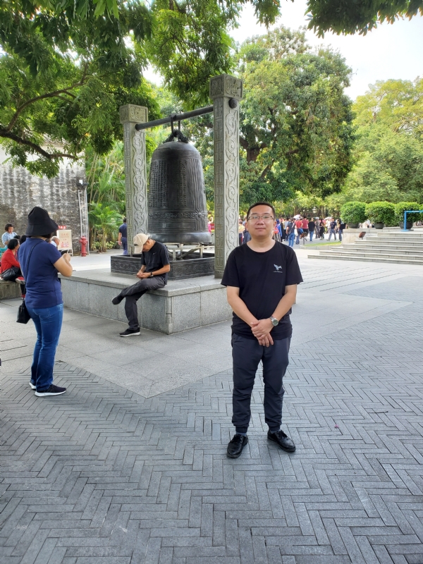杨昊的第一张照片--宜宾相亲服务中心