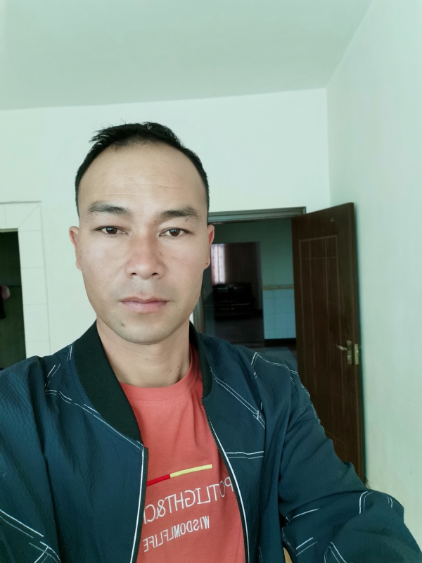 昊宇的第一张照片--宜宾相亲服务中心