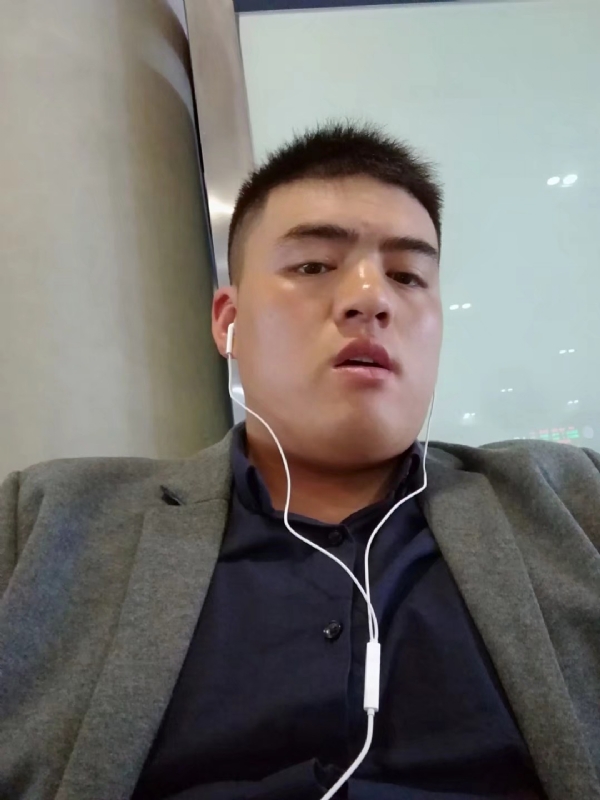 崩沙卡拉卡的第一张照片--宜宾相亲服务中心