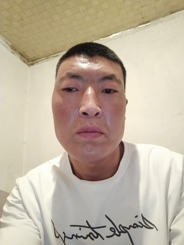 只为遇见你的第一张照片--宜宾相亲服务中心