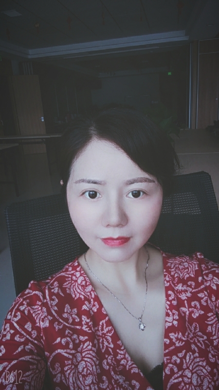 舞月飘雪的第三张照片--宜宾相亲服务中心