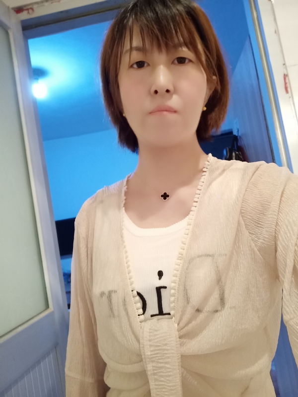 芬儿的第四张照片--宜宾相亲服务中心