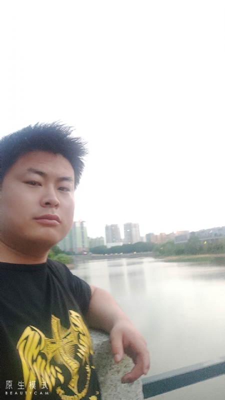 小海的第二张照片--宜宾相亲服务中心