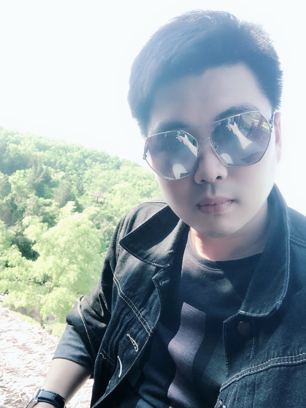刁雅楠的第一张照片--宜宾相亲服务中心