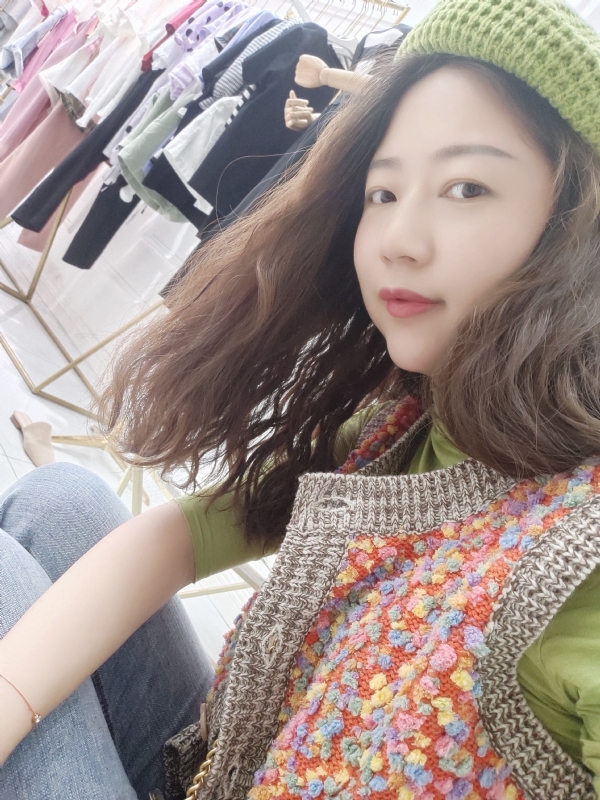 致橡树的第一张照片--宜宾相亲服务中心