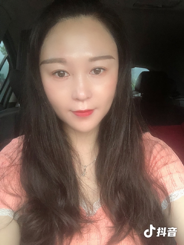 云云的第一张照片--宜宾相亲服务中心