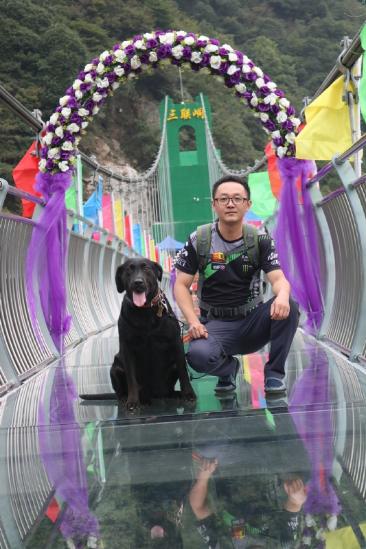 离人的第一张照片--宜宾相亲服务中心