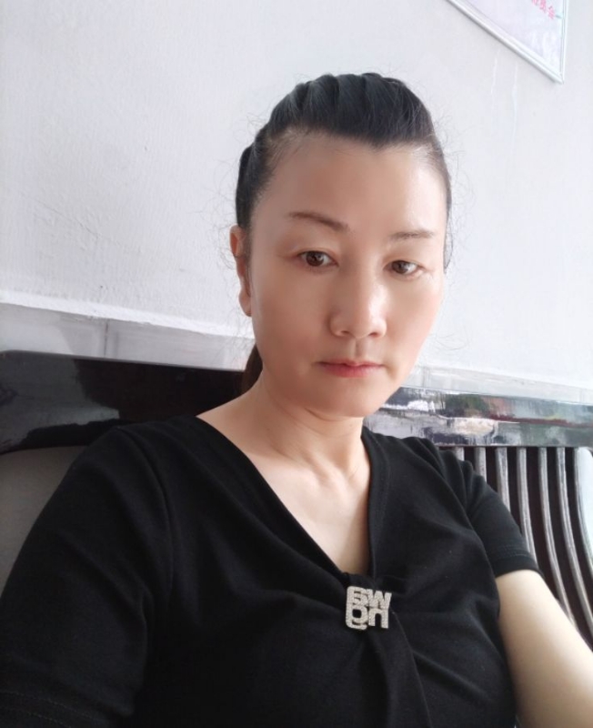 单只蝴蝶的第二张照片--宜宾相亲服务中心