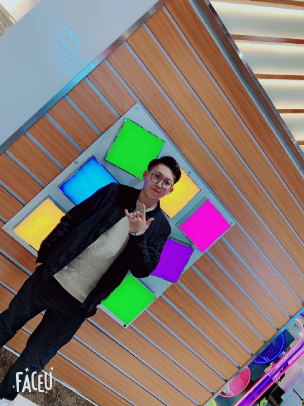 陪伴是最长情的告白的第一张照片--宜宾相亲服务中心