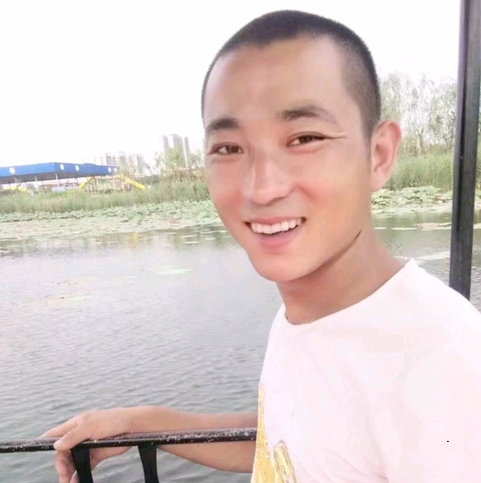 为你等候的第二张照片--宜宾相亲服务中心