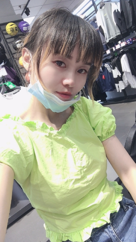 婀娜袅袅的第一张照片--宜宾相亲服务中心