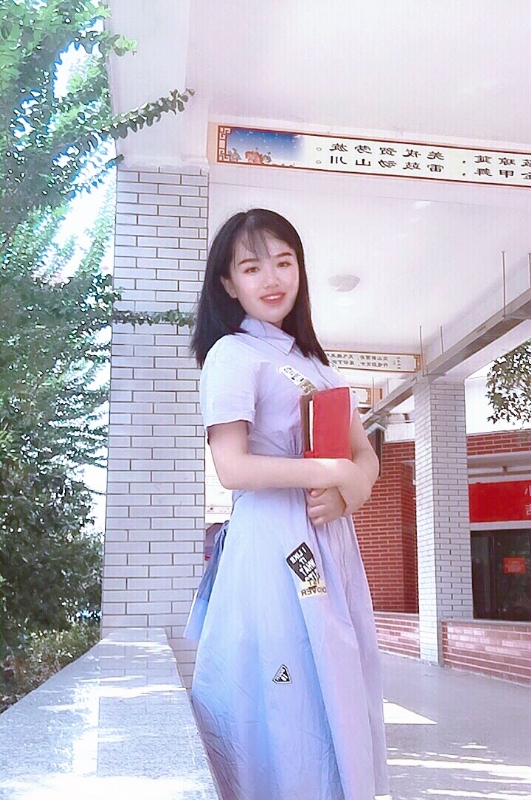 Molly的第二张照片--宜宾相亲服务中心
