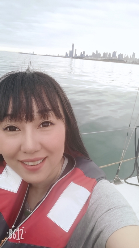 月的第二张照片--宜宾相亲服务中心