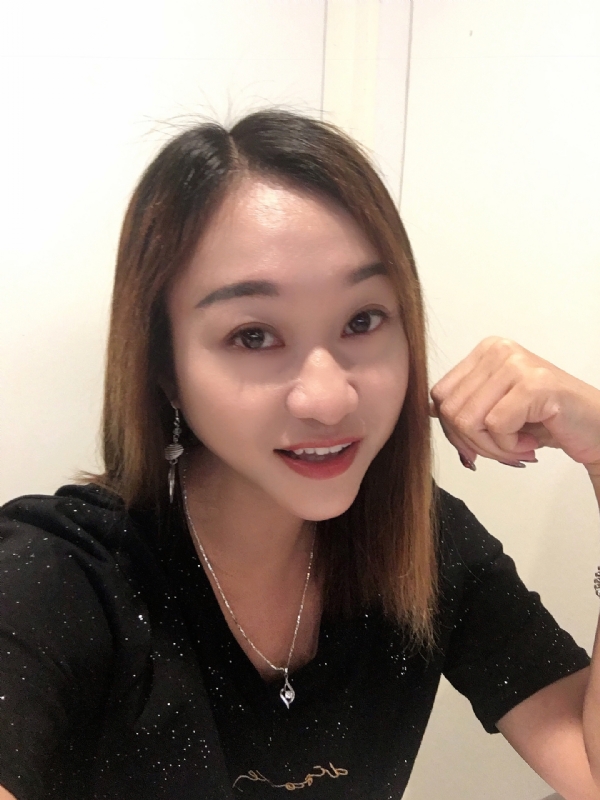 小蜜蜂??的第一张照片--宜宾相亲服务中心