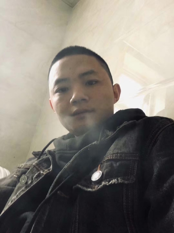 来的第一张照片--宜宾相亲服务中心