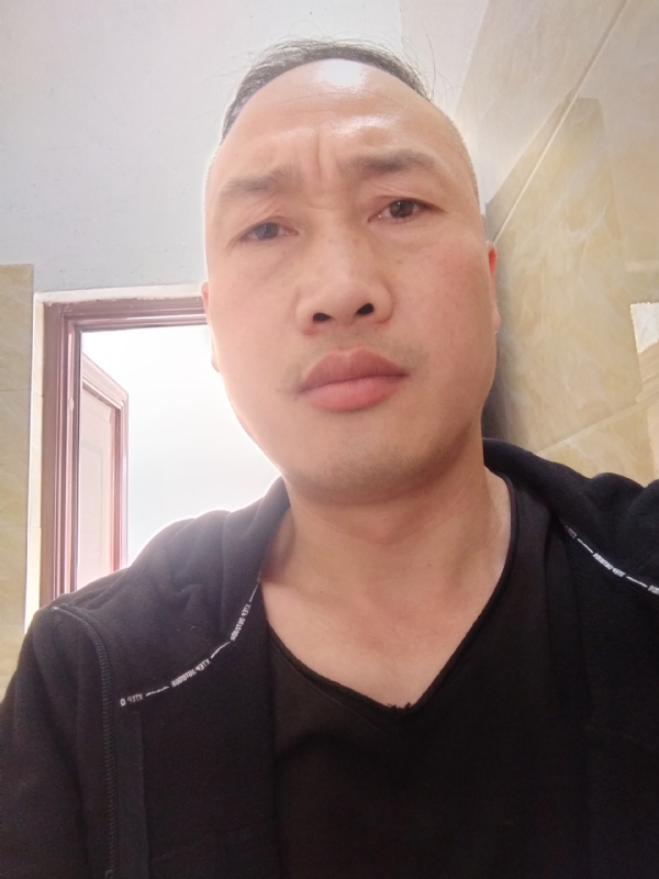 猴哥的第一张照片--宜宾相亲服务中心