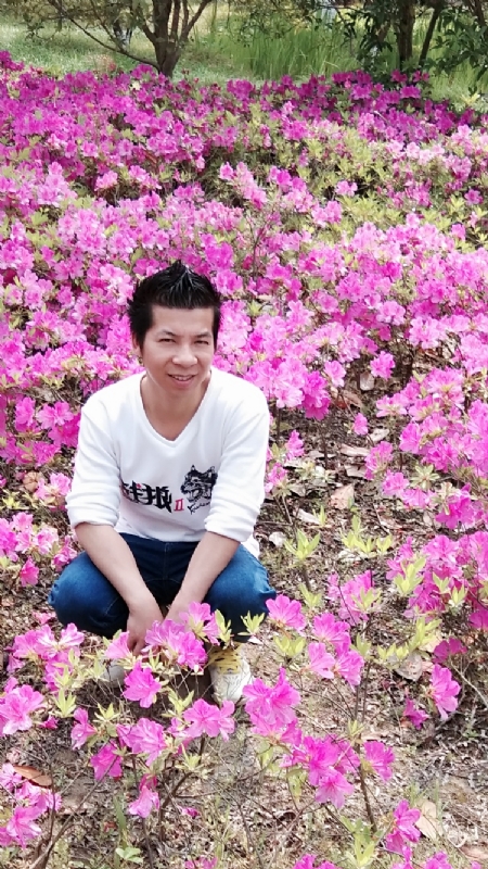 云淡风轻的第一张照片--宜宾相亲服务中心