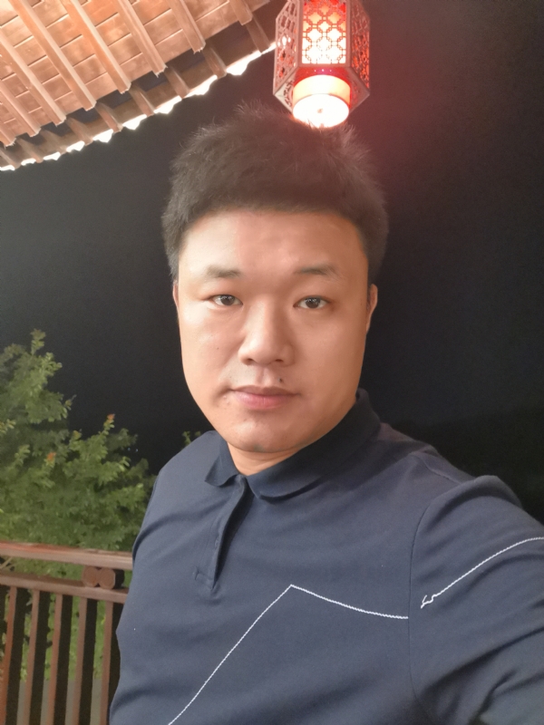 耿直boy的第一张照片--宜宾相亲服务中心
