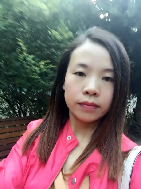 褪色的回忆的第一张照片--宜宾相亲服务中心
