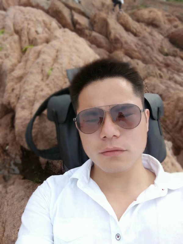 易听的第二张照片--宜宾相亲服务中心