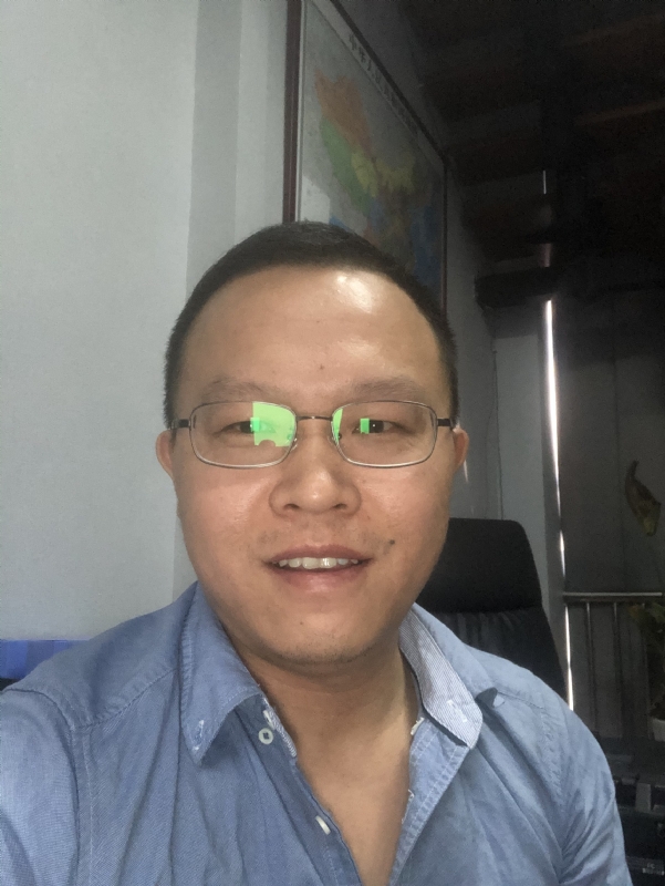 小吴的第一张照片--宜宾相亲服务中心