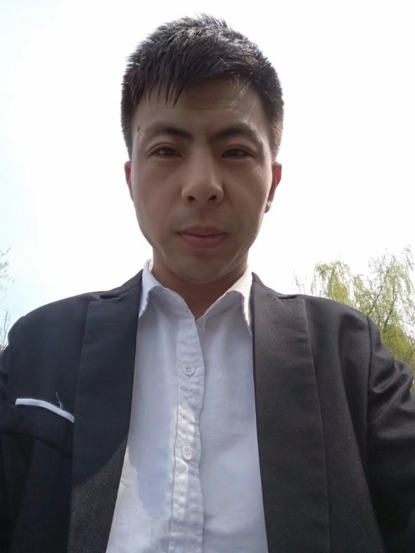 许以飞翔的第一张照片--宜宾相亲服务中心