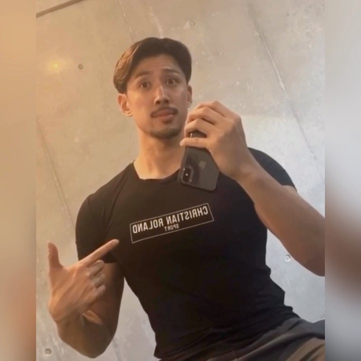 迎风而上的第一张照片--宜宾相亲服务中心
