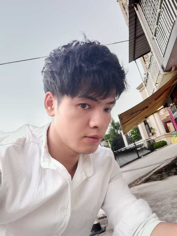幕后老板的第二张照片--宜宾相亲服务中心