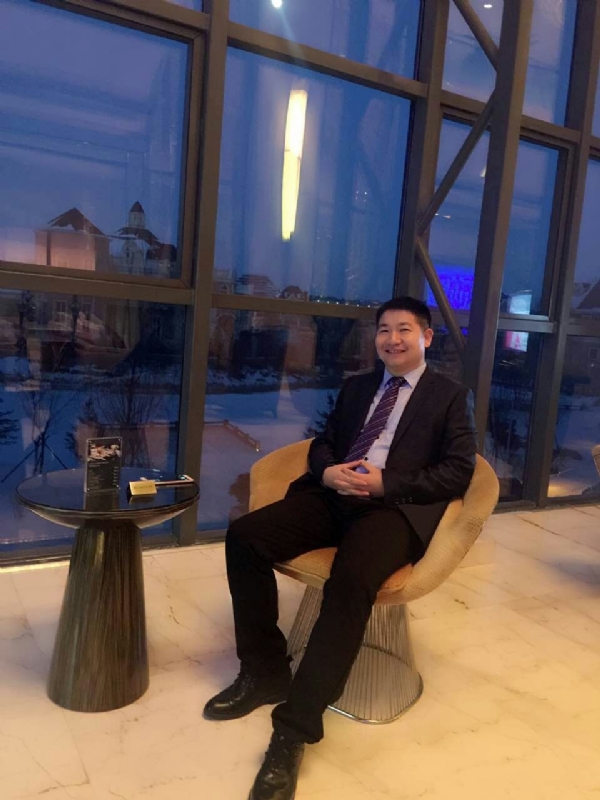 四只老虎的第一张照片--宜宾相亲服务中心