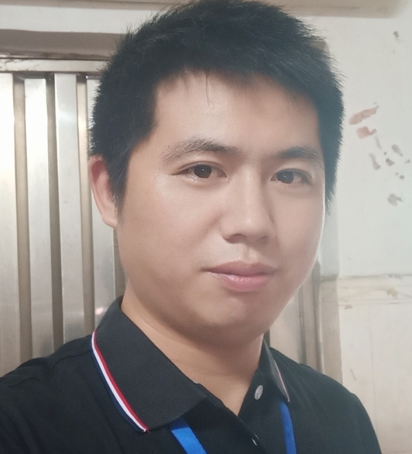 单身奶爸的第一张照片--宜宾相亲服务中心