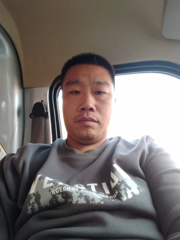 找到可爱的你的第二张照片--宜宾相亲服务中心