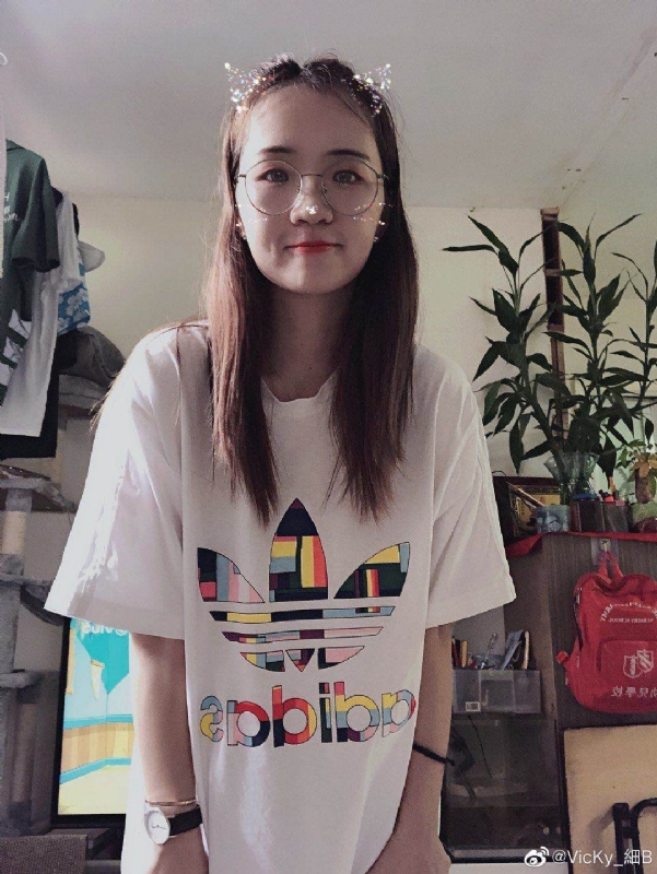 丁美洁的第一张照片--宜宾相亲服务中心