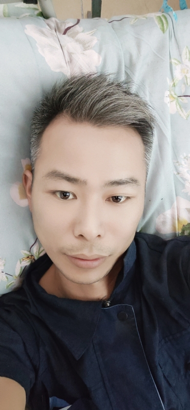 火山口的第一张照片--宜宾相亲服务中心