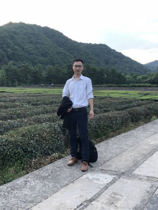 盛夏果实的第一张照片--宜宾相亲服务中心