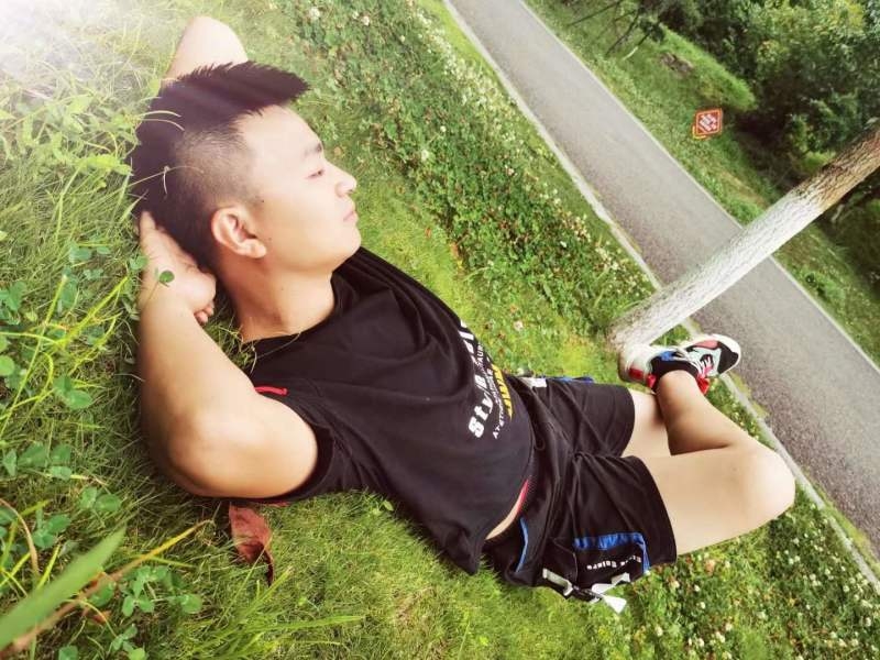 危笑的第一张照片--宜宾相亲服务中心