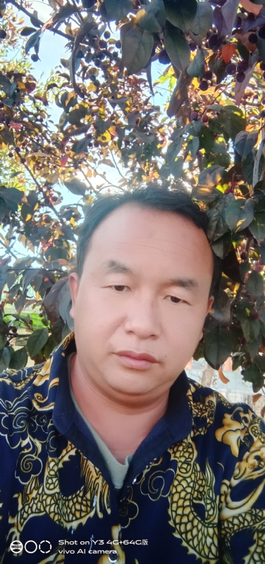 战狼的第一张照片--宜宾相亲服务中心
