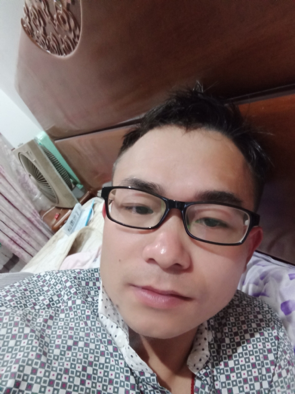 hai007的第二张照片--宜宾相亲服务中心