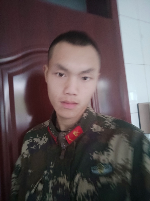 洛洛的第一张照片--宜宾相亲服务中心
