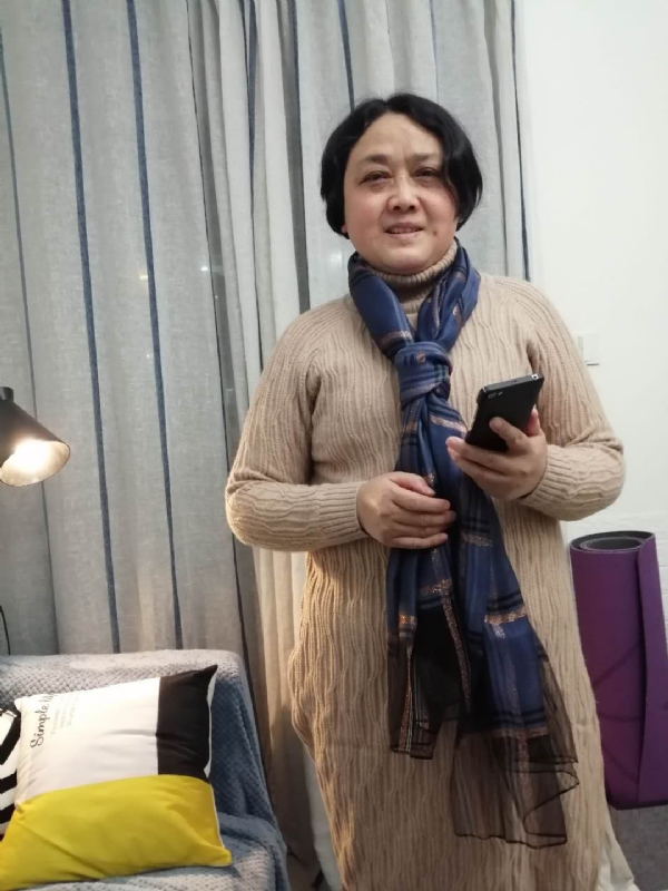 荣荣的第一张照片--宜宾相亲服务中心