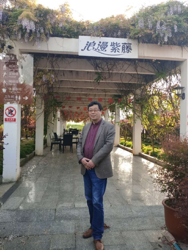 yxg的第一张照片--宜宾相亲服务中心