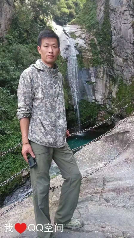 陌颜的第一张照片--宜宾相亲服务中心